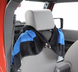 Steinjäger Seats CJ-7 1976-1986 Towel Seat Cover Black and Red
