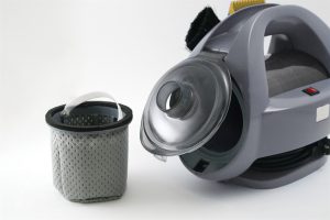 Auto-Vac Bagless Vacuum; Incl. Carpet/Console/Crevice And Blower Tools w/On-Board Storage; 120v;