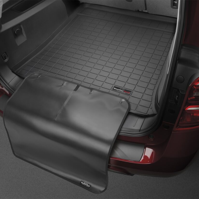 Cargo Liner w/Bumper Protector; Black; Behind 1st Row Seating;
